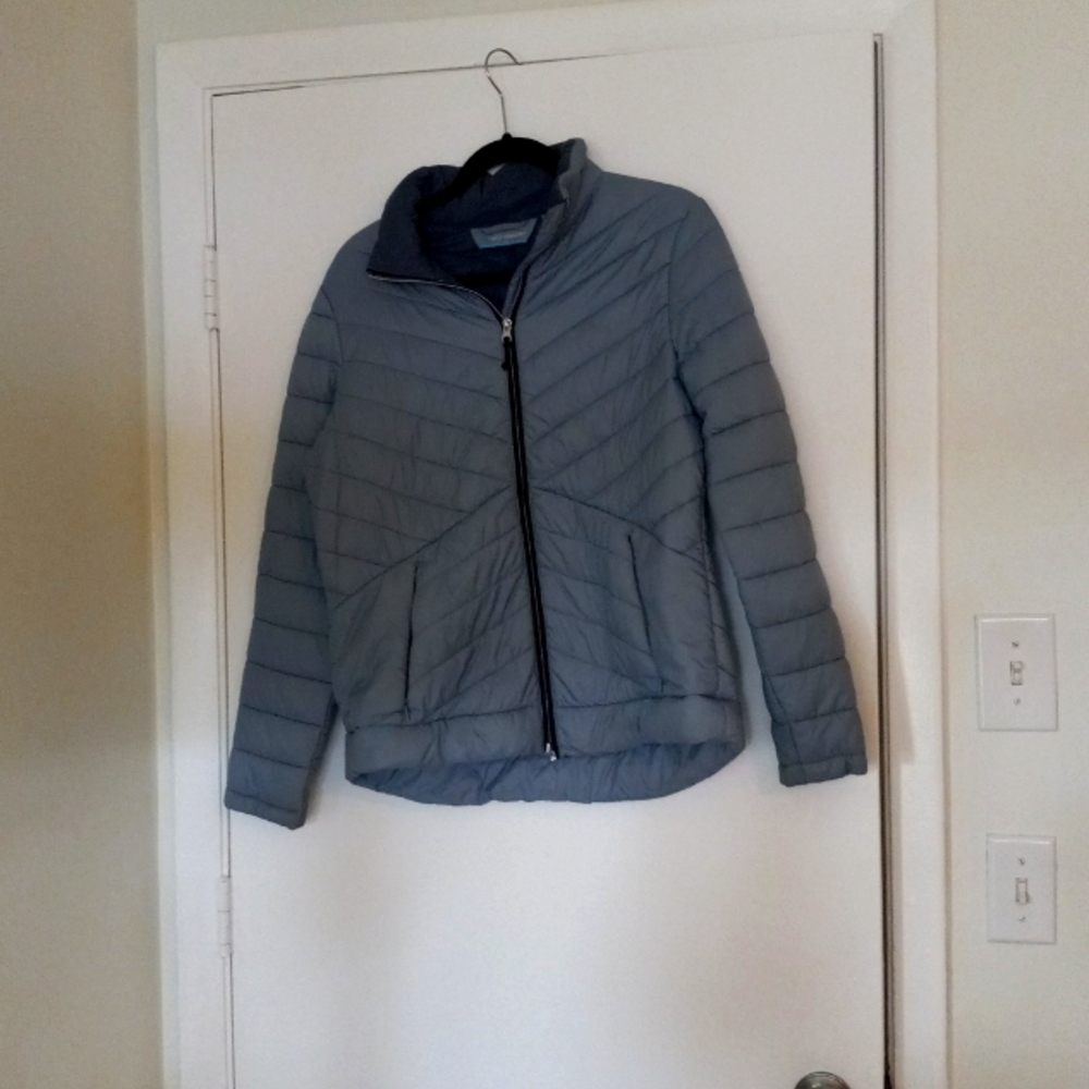 Light weight grayish blue puffer jacket